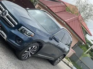 Mercedes-Benz GLB-Class GLB 250 4MATIC 2021 Blue
