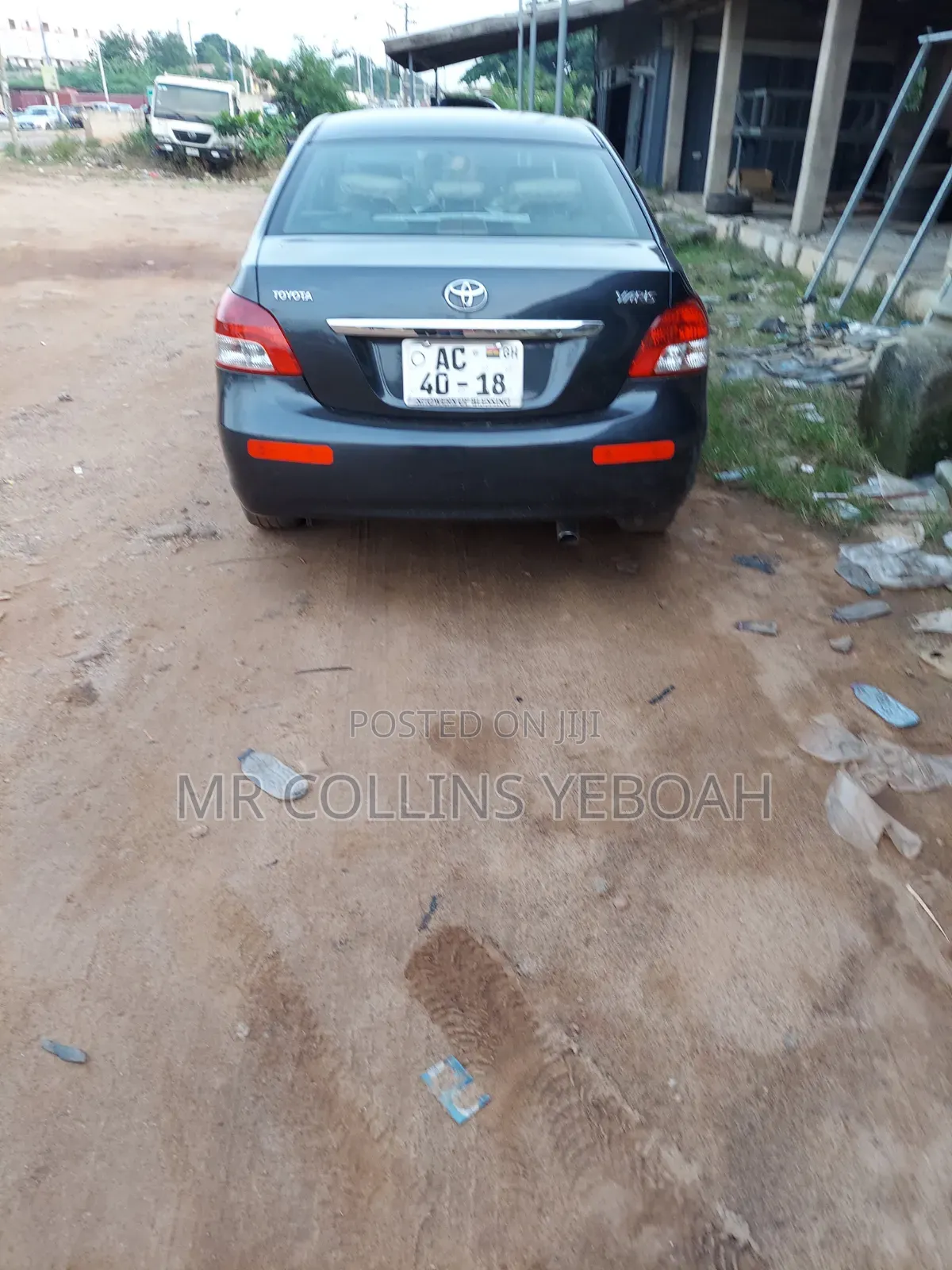Toyota Yaris 2010 Gray