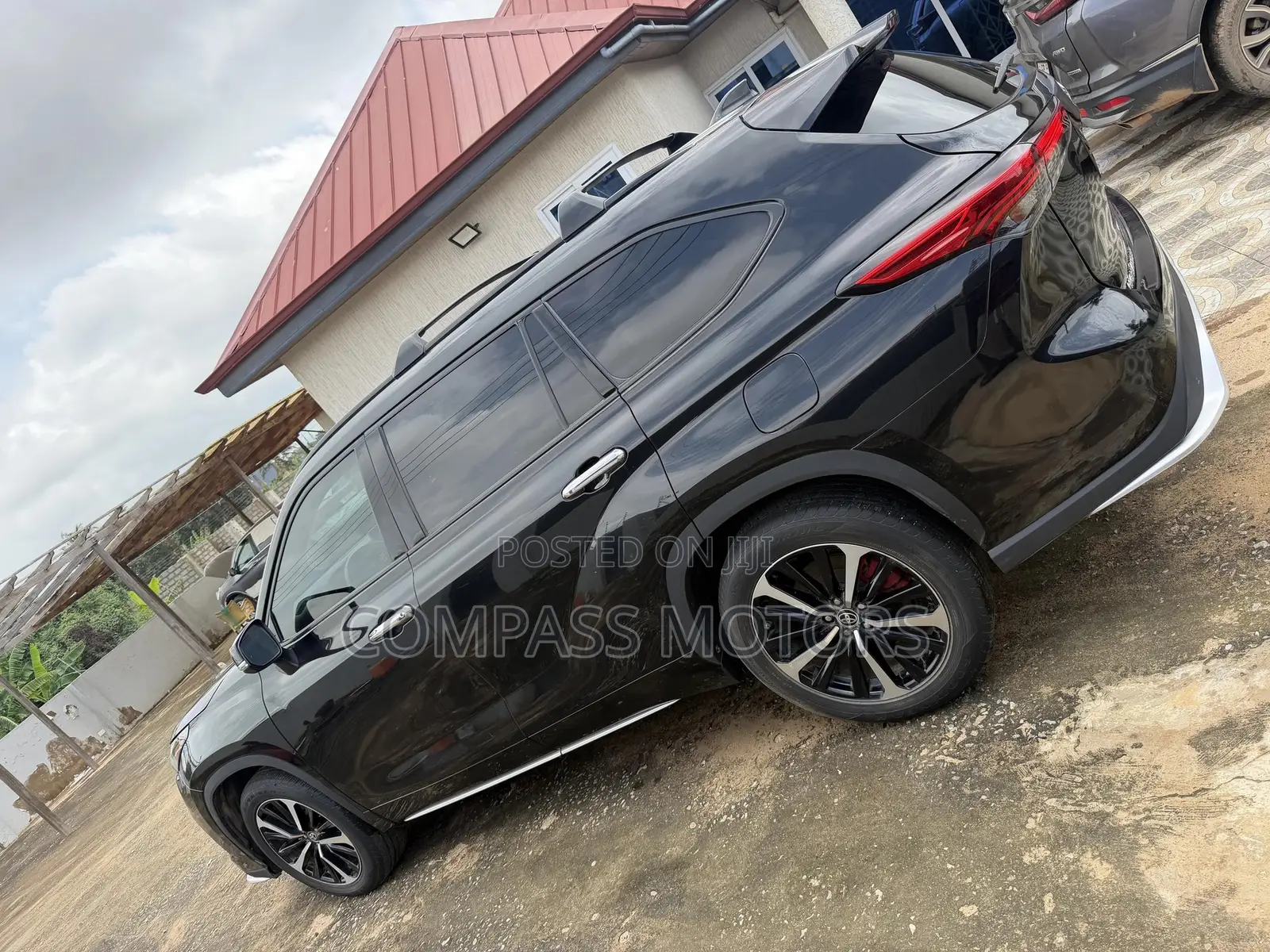 Toyota Highlander XSE 2021 Black