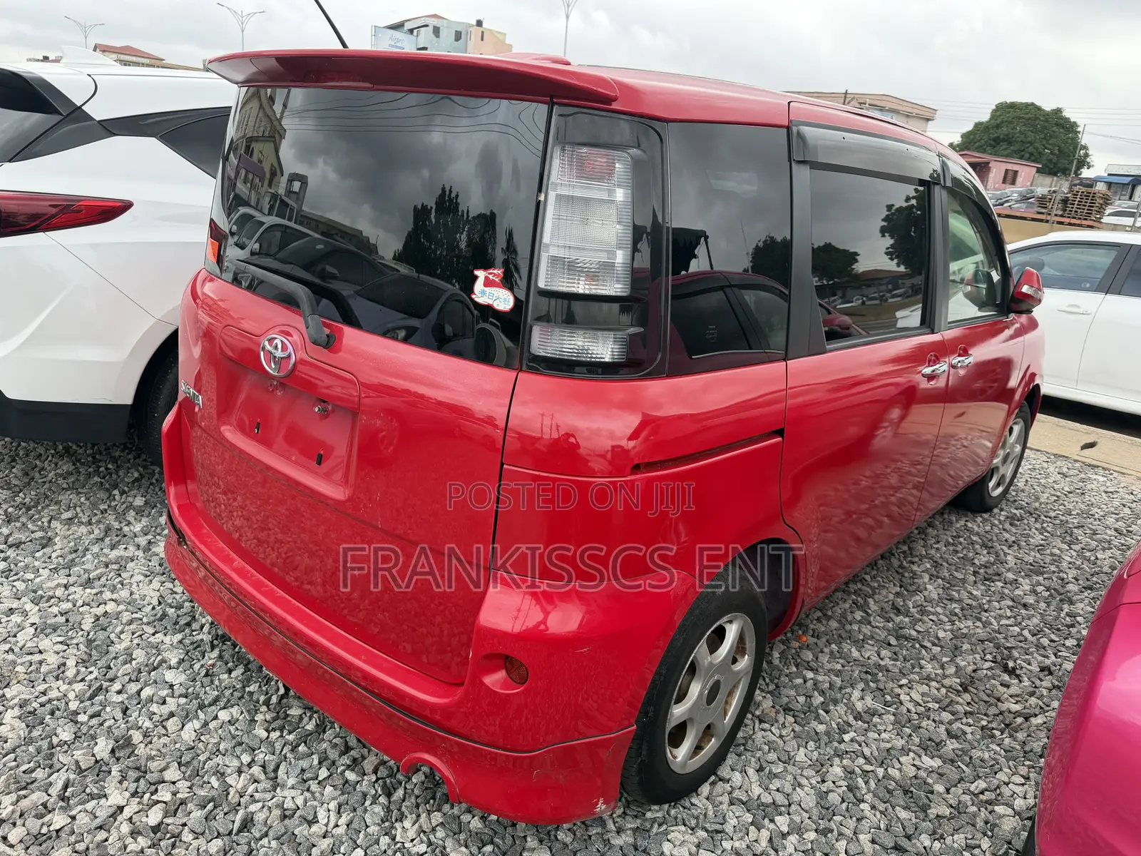 Toyota Sienta 1.5 AWD 2014 Red