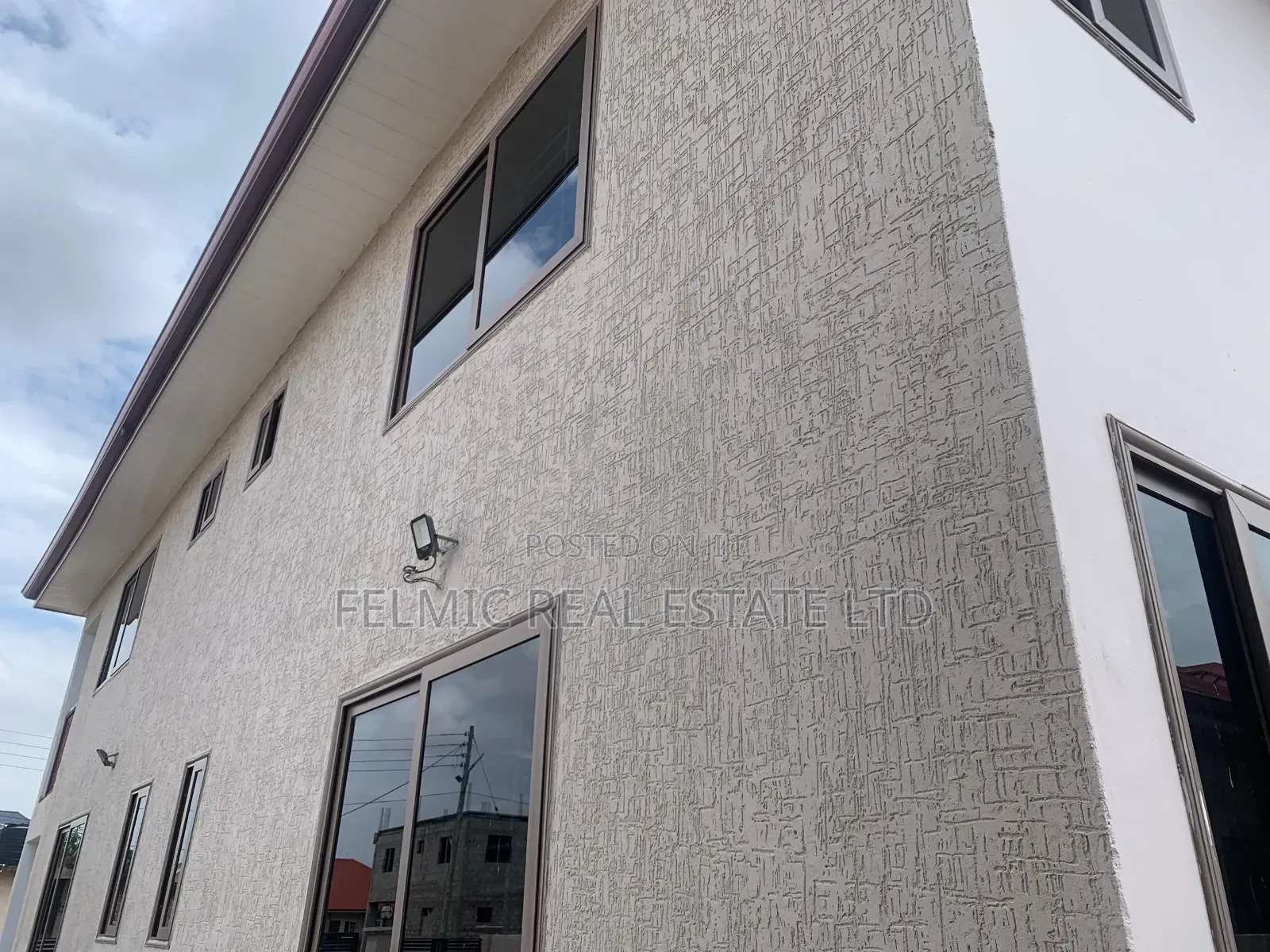 2bdrm Apartment in Felmic Real Estate for rent