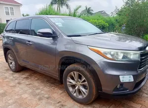 Toyota Highlander 2015 Gray