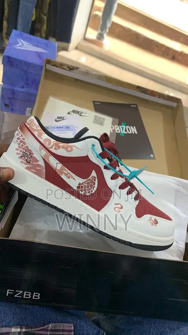 Winny Collection