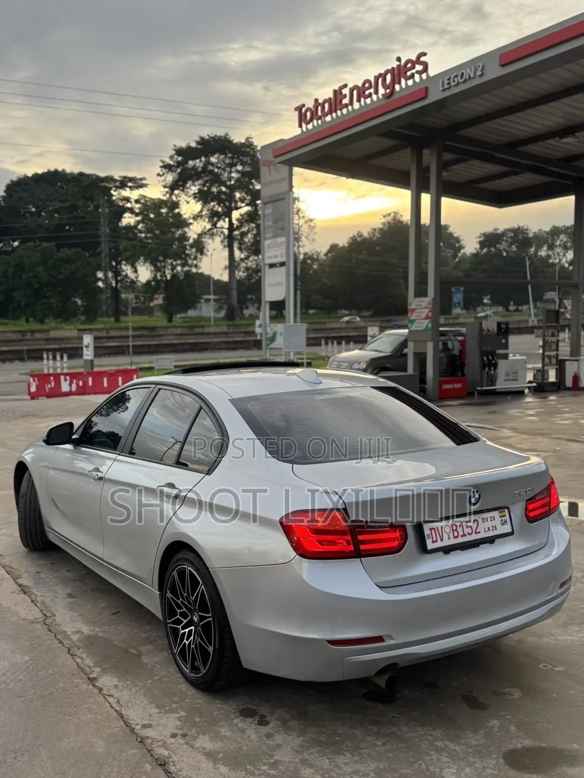 BMW 320i 2014 Silver