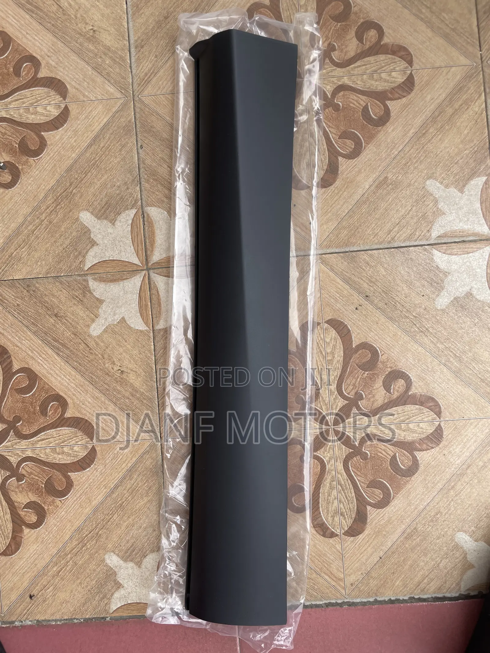 Mitsubishi Outlander 2023 Door Molding