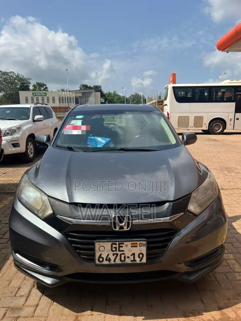 Honda HR-V 4dr SUV (1.5L 4cyl CVT) 2016 Gray
