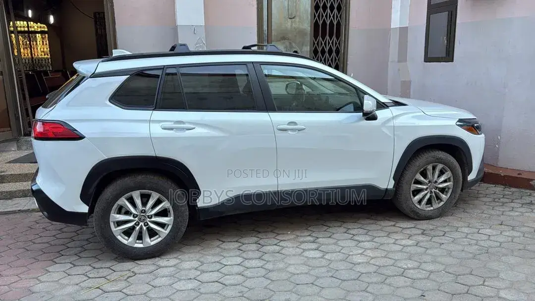 Toyota Corolla Cross 2022 White