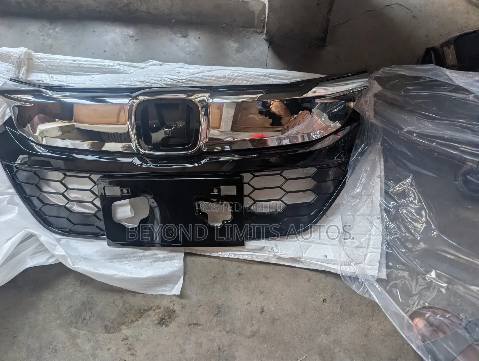 Honda Hr-v HRV 2018 - 2022 Front Grille / Top Grille