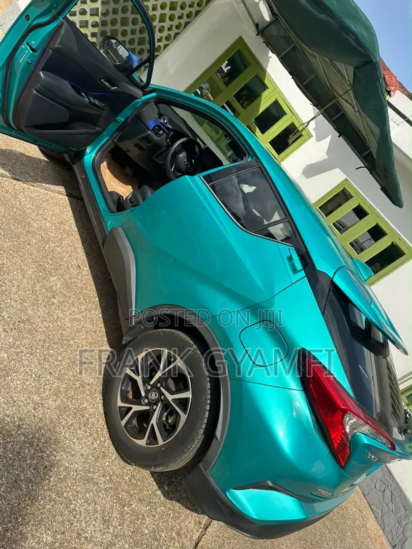 Toyota C-HR Limited 2021