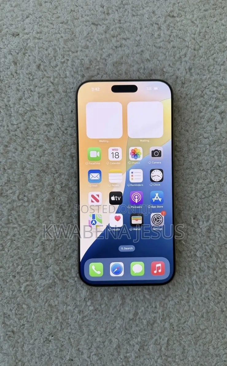 Apple iPhone 16 Pro 128 GB Gold