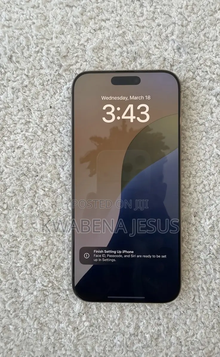 Apple iPhone 16 Pro 128 GB Gold