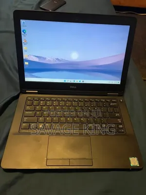 Laptop Dell Latitude 12 E5270 12GB Intel Core i5 HDD+SSD 320GB