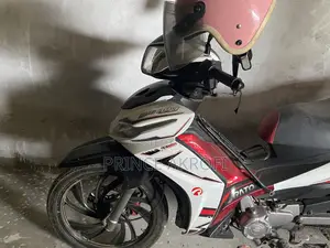Motorcycle 2023 Red