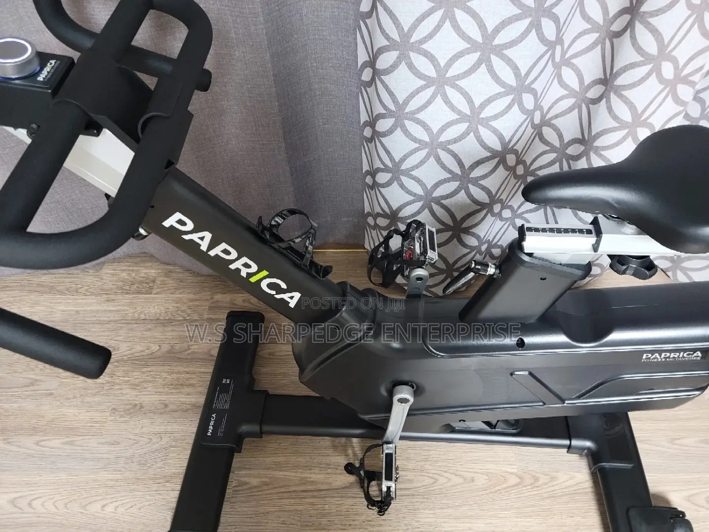 Papprica Gym Bike