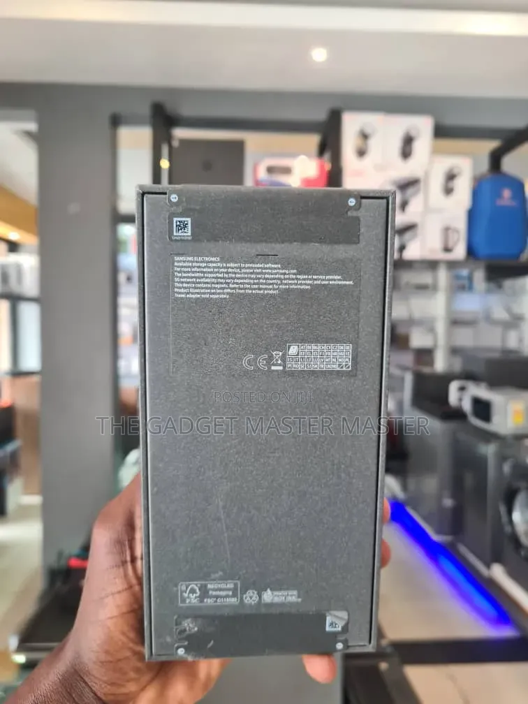 New Samsung Galaxy Z Flip7 256 GB Black