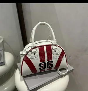 Exclusive Collection of Stunning Ladies' Handbags