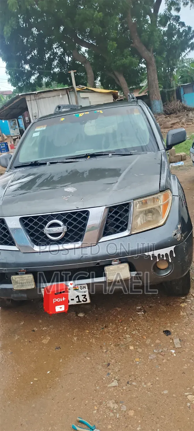 Nissan Pathfinder 2008 Gray