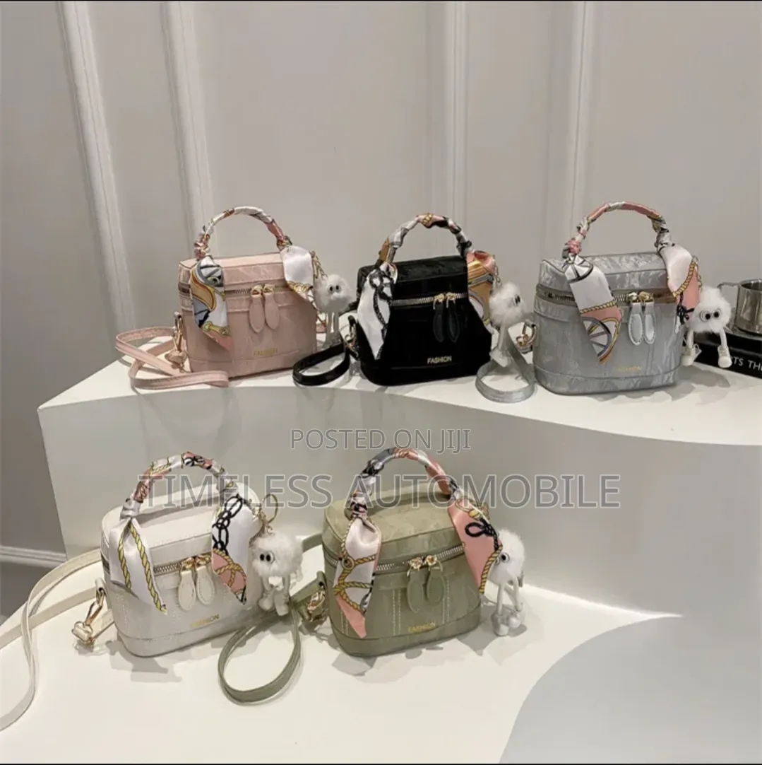 Exclusive Collection of Stunning Ladies' Handbags