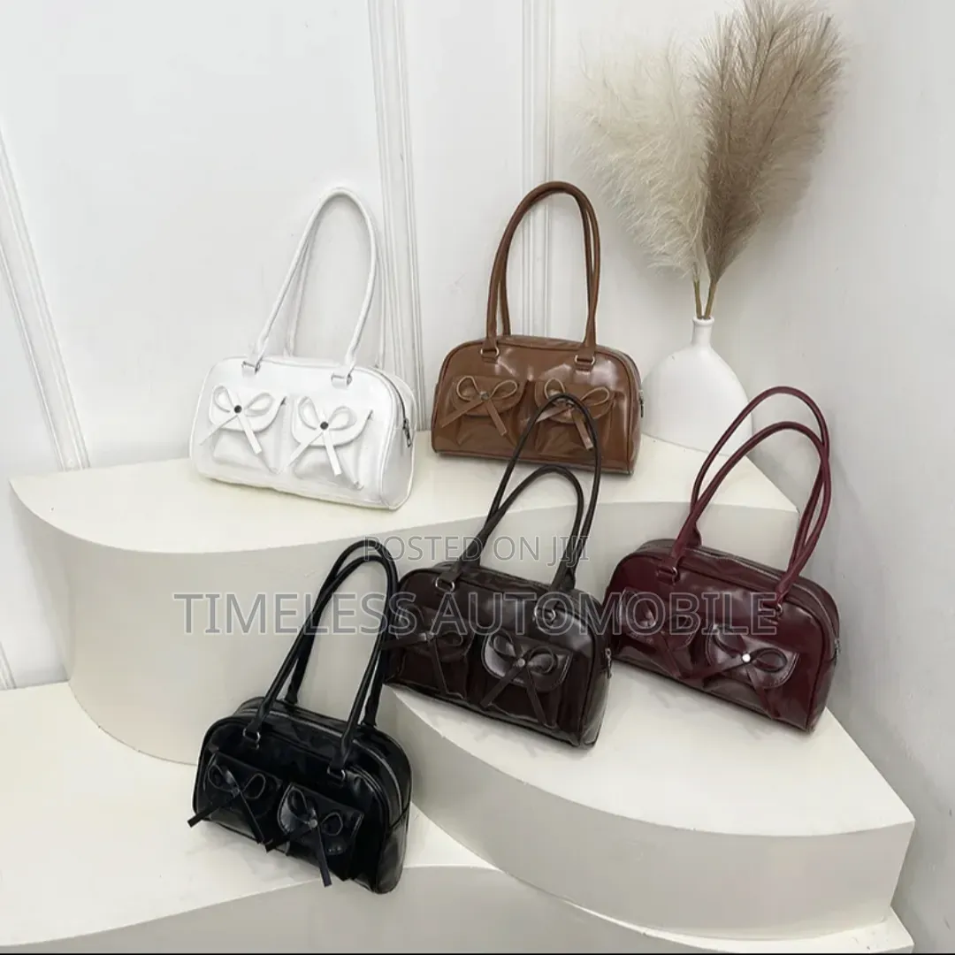 Exclusive Collection of Stunning Ladies' Handbags