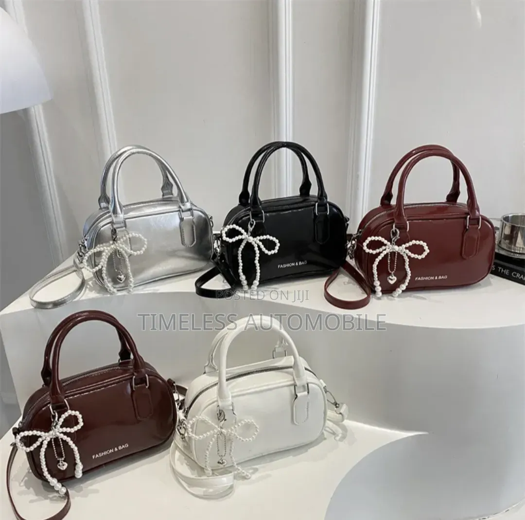 Exclusive Collection of Stunning Ladies' Handbags