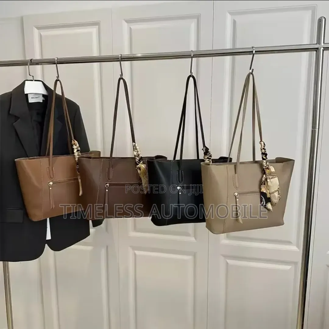 Exclusive Collection of Stunning Ladies' Handbags