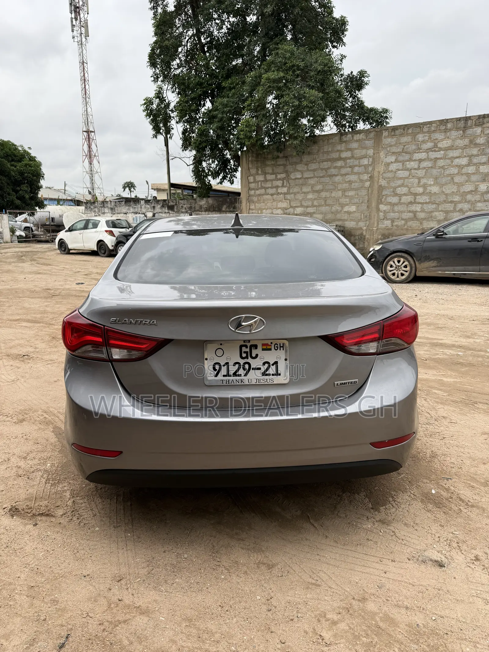 Hyundai Elantra Limited 4dr Sedan (1.8L 4cyl 6A) 2014 Gray