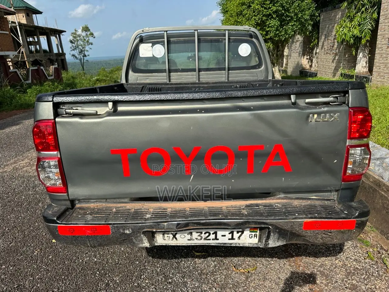 Toyota Hilux 2.5 D-4D 4X4 SRX 2012 Silver