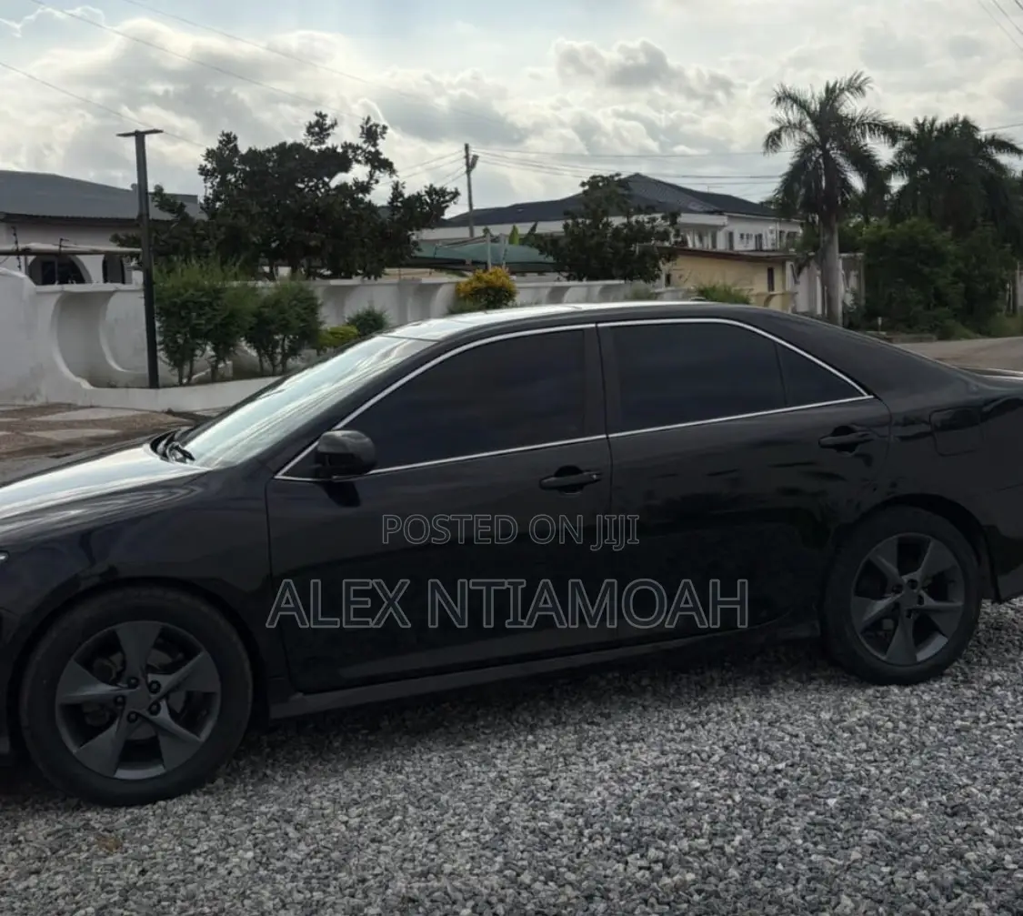 Toyota Camry 2014 Black