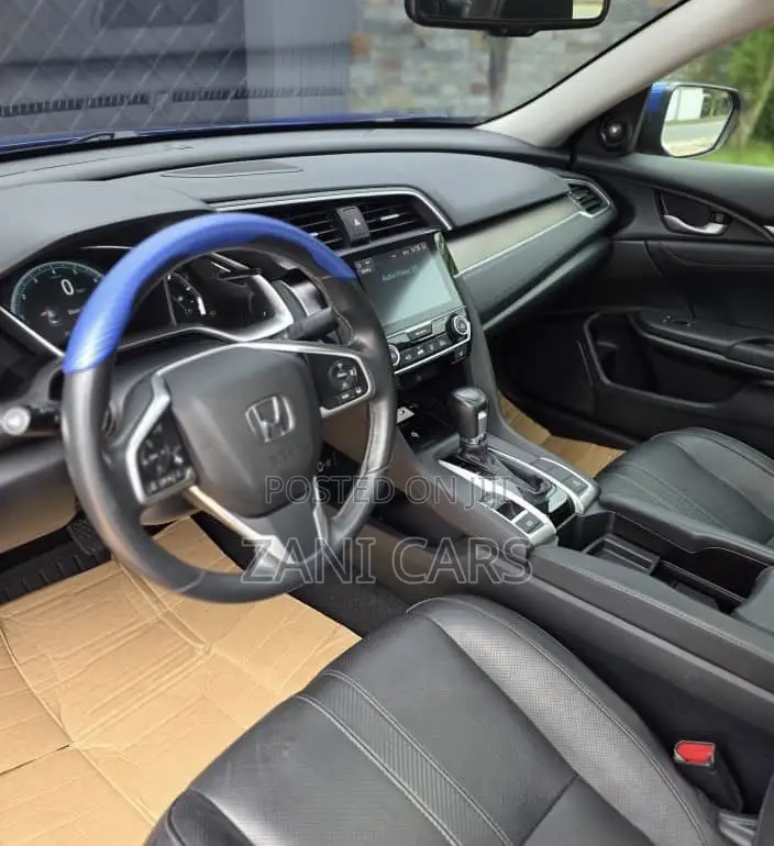 Honda Civic Touring Sedan 2018 Blue