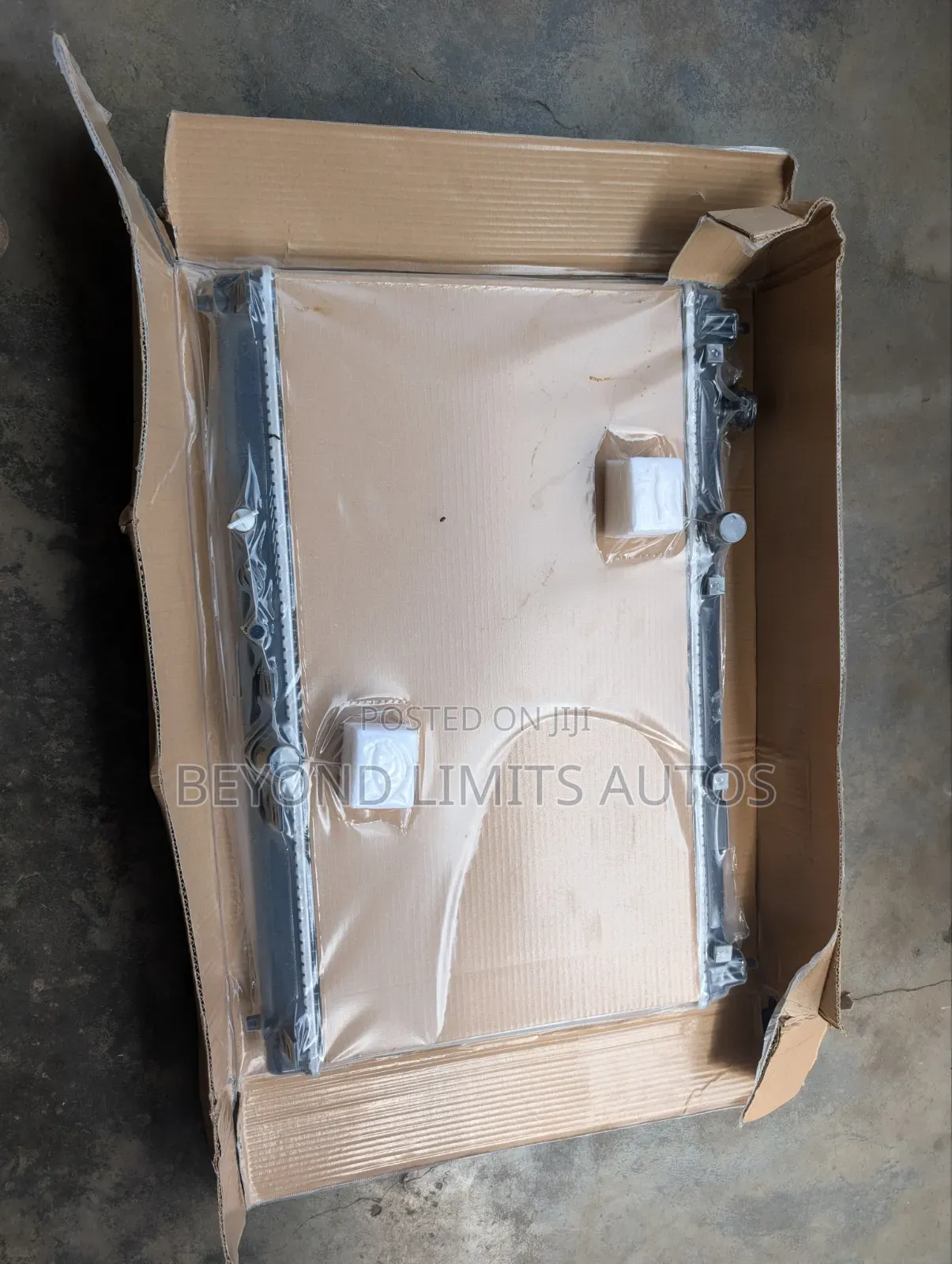 Honda Fit 2013 - 2016 Radiator / Water Tank High Quality