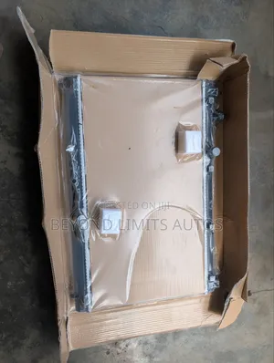 Honda Fit 2013 - 2016 Radiator / Water Tank High Quality