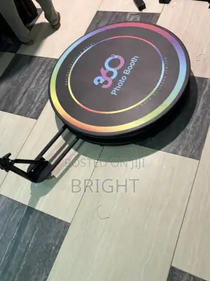 360 Photo-Booth Rental