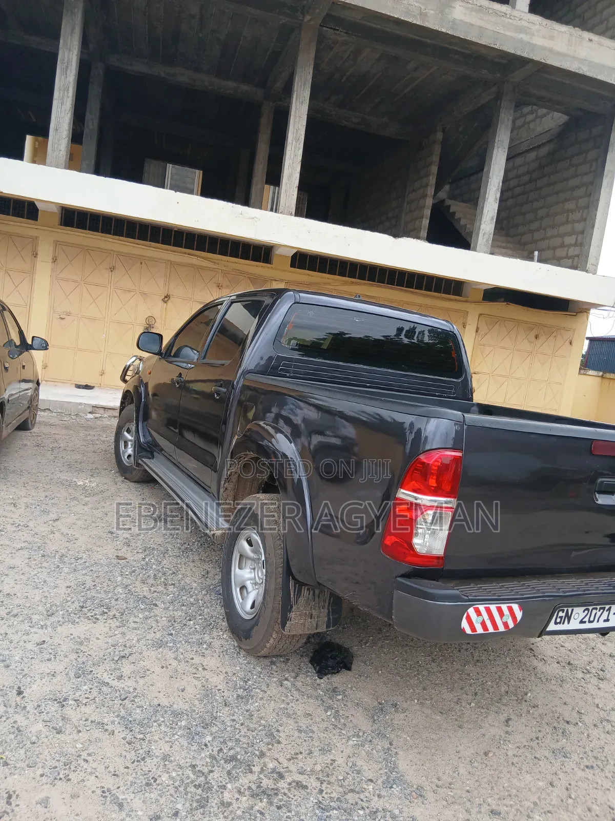 Toyota Hilux 2012 Black