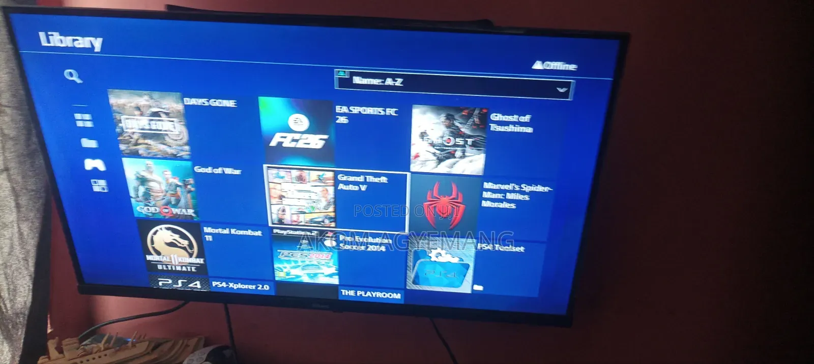 Ps4 Slim Jailbreak With 2 Controllers and Games