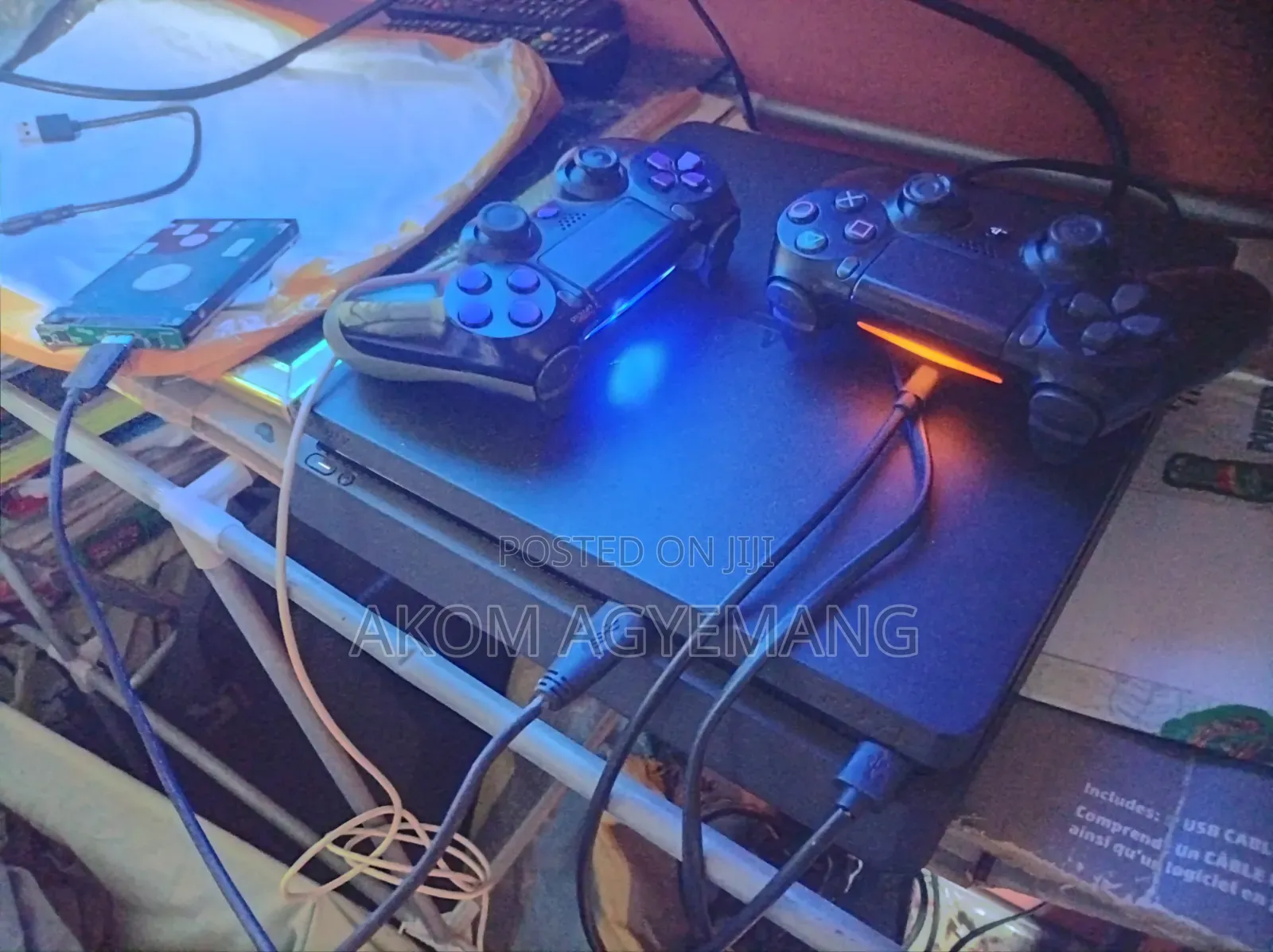 Ps4 Slim Jailbreak With 2 Controllers and Games