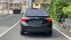 Toyota Corolla S w/Special Edition Pkg (1.8L 4cyl CVT) 2016 Black