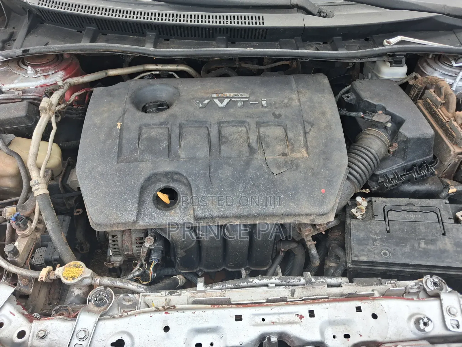 Toyota Corolla LE 4dr Sedan (1.8L 4cyl 4A) 2010 Silver