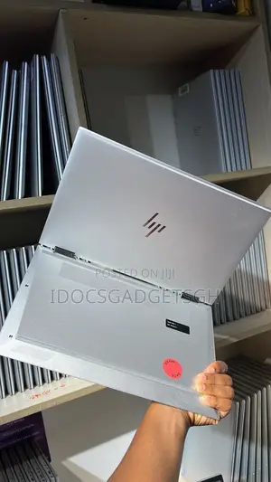 Laptop HP EliteBook x360 1030 G7 16GB Intel Core i7 SSD 512GB