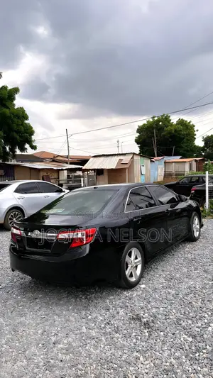 Toyota Camry SE 4dr Sedan (2.5L 4cyl 6A) 2013 Black