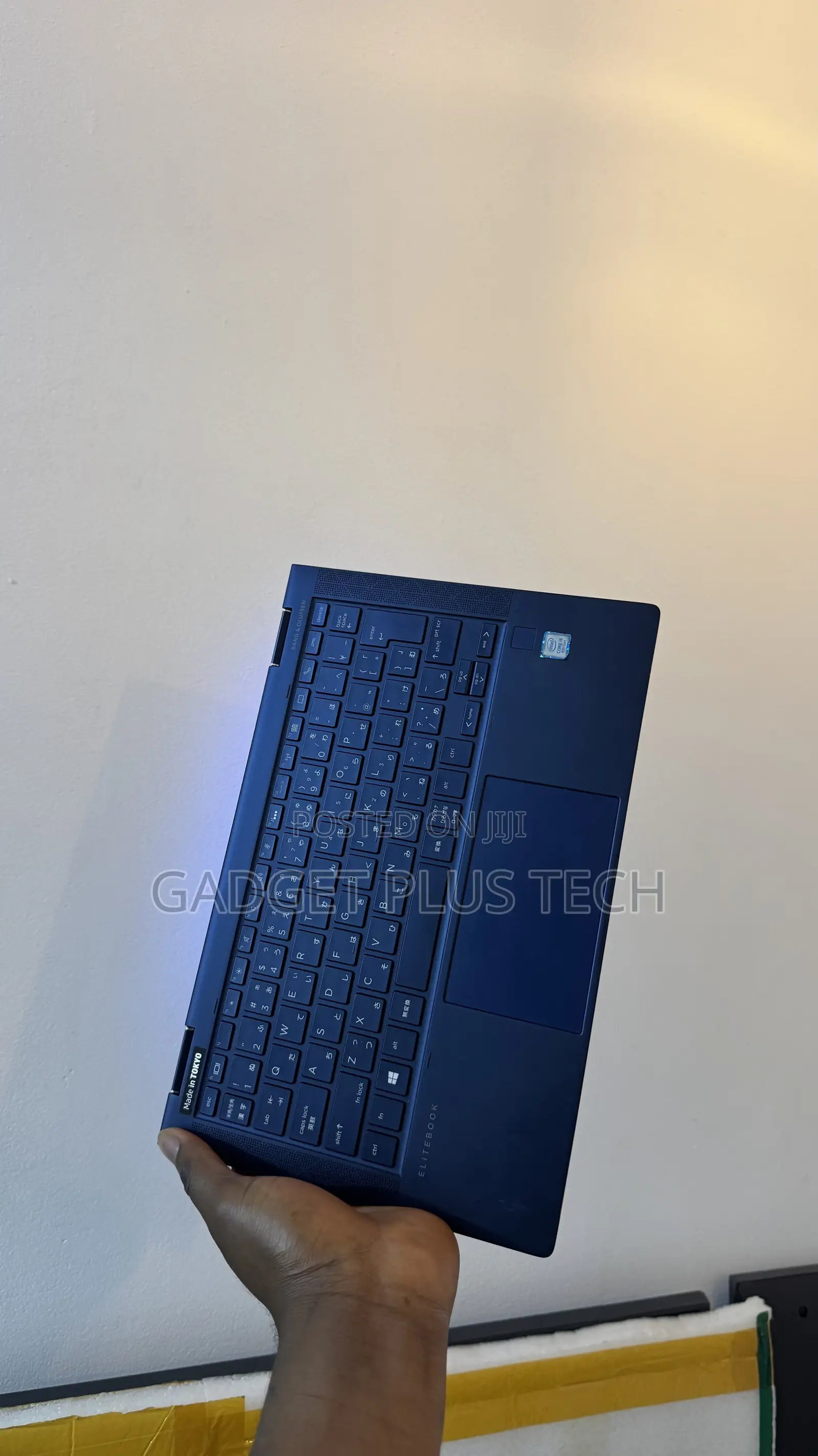 Laptop HP Elite Dragonfly x360 8th Gen 8GB Intel Core i5 SSD 256GB