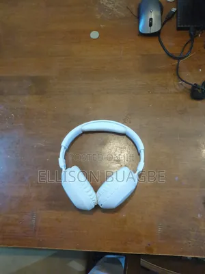 Budget White Wireless Headphones