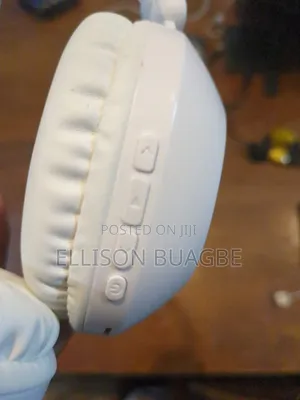 Budget White Wireless Headphones