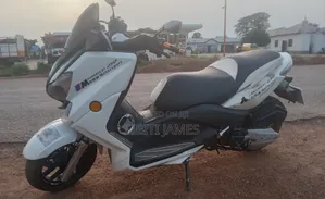 BMW C 400 X 2015 White