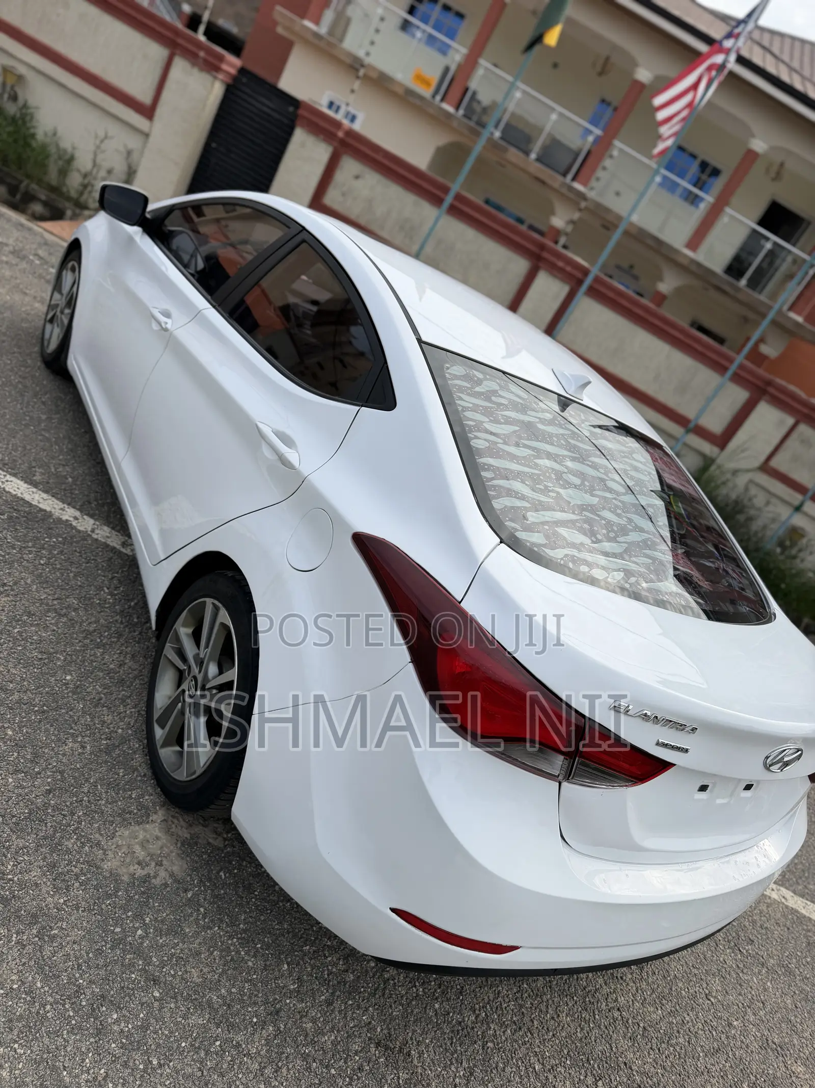 Hyundai Elantra Limited 4dr Sedan (1.8L 4cyl 6A) 2015 White