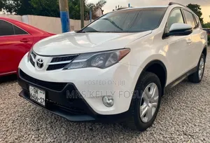 Toyota RAV4 2015 White