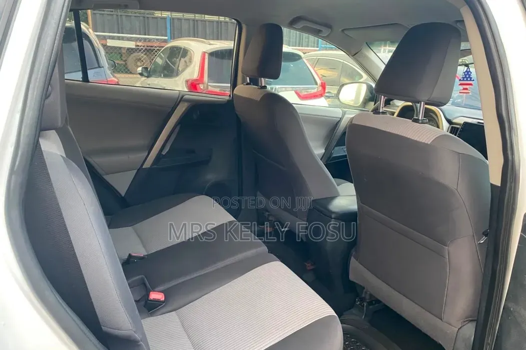 Toyota RAV4 2015 White