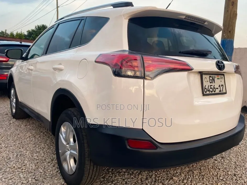 Toyota RAV4 2015 White