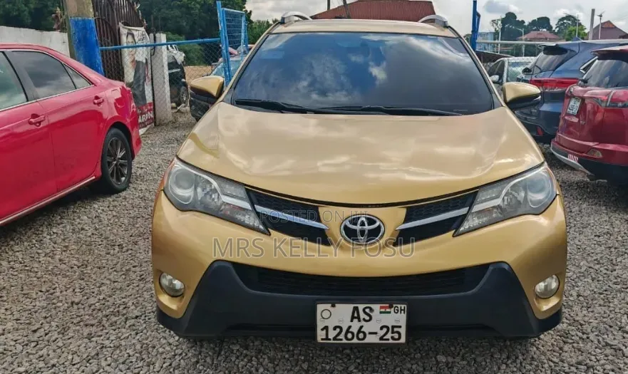 Toyota RAV4 2014 Gold