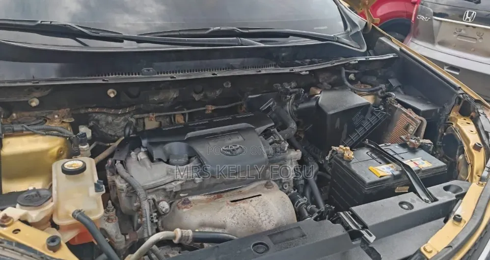 Toyota RAV4 2014 Gold