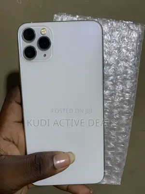 Apple iPhone 11 Pro Max 64 GB White